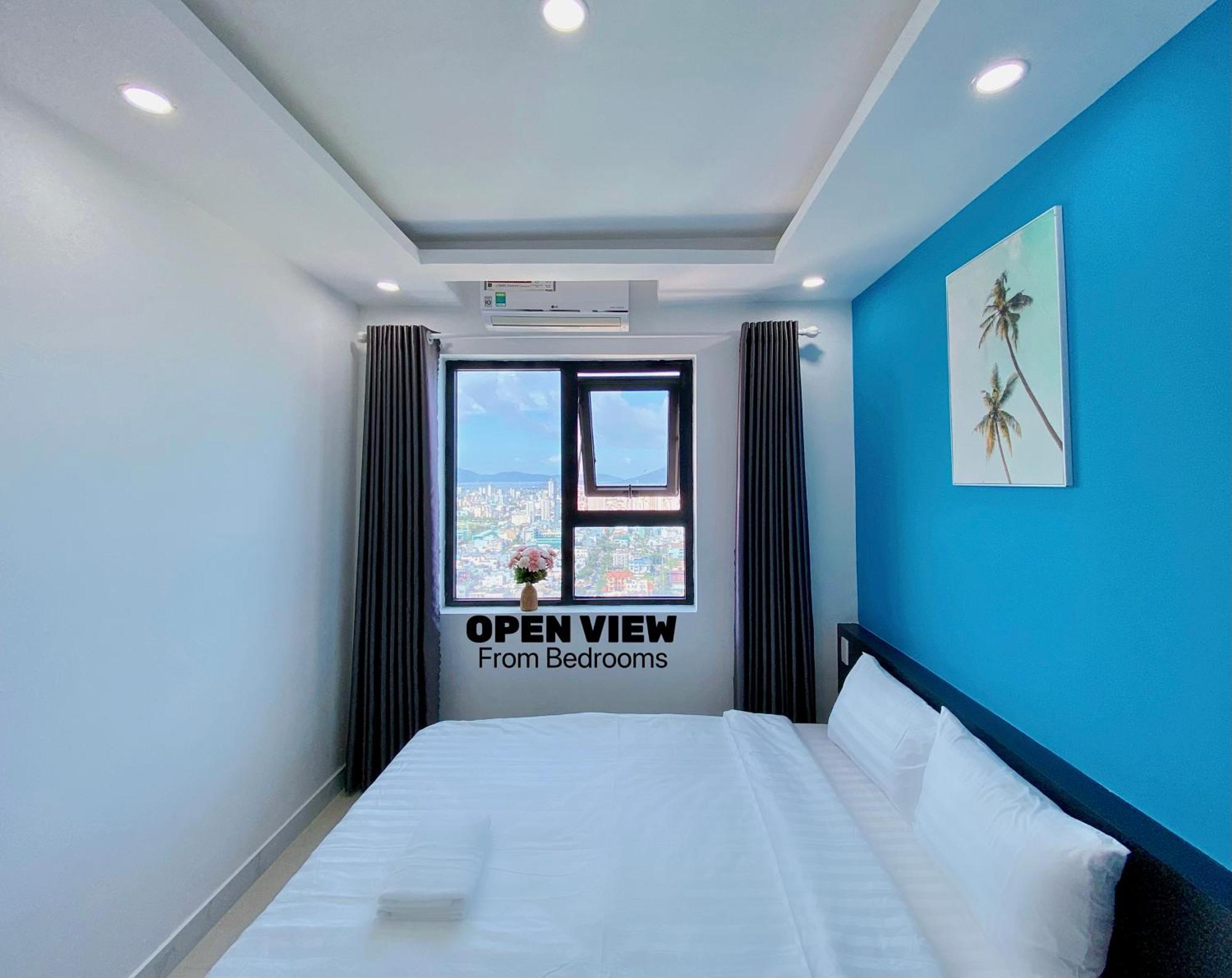 Blue Ocean Apartment At My Khe Дананг Екстер'єр фото